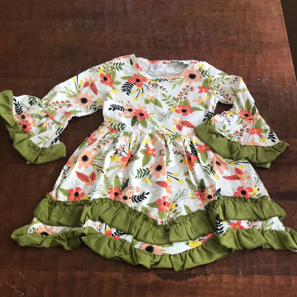 BOUTIQUE CLEAN OUT Fall dress